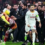 Derbinin Faturası Kesildi: Archie Brown'a 3, Abdülkerim Bardakcı'ya 2 Maç Men Cezası!