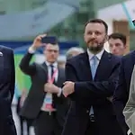 Putin Rusya'nın Uydu Projesini Duyurdu: "Elon Musk Gerçek Bir Dahi"