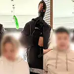 Sarıyer’de Tek Operasyonda Mavi ve Kırmızı Bültenli 2 Kişi Yakalandı