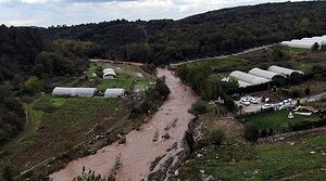 Gebze'de Sele Kapılan 2 Kişiyi Arama Çalışmaları Dronla Görüntülendi!