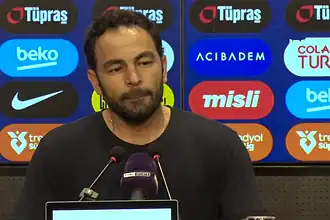 Selçuk İnan Hakem Grubunu İşaret Etti: "İyi Niyetli Değil"