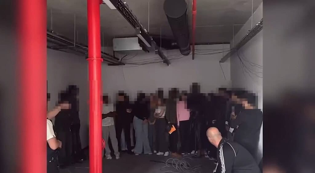 Kocaeli’nin de Aralarında Bulunduğu 22 İlde Siber Operasyon: 327 Şüpheli Yakalandı!
