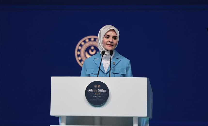 18 Yaş Altı İçin Sosyal Medya Kullanımı Yeniden Şekilleniyor!