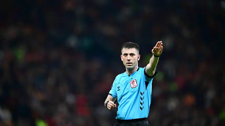 Süper Lig 10. Hafta Hakemleri Açıklandı: Kocaelispor Maçına Batuhan Kolak Atandı