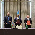 Üçlü Savunma Zirvesi Şuşa'da: Güler Kafkasya Güvenliğini Masaya Taşıdı