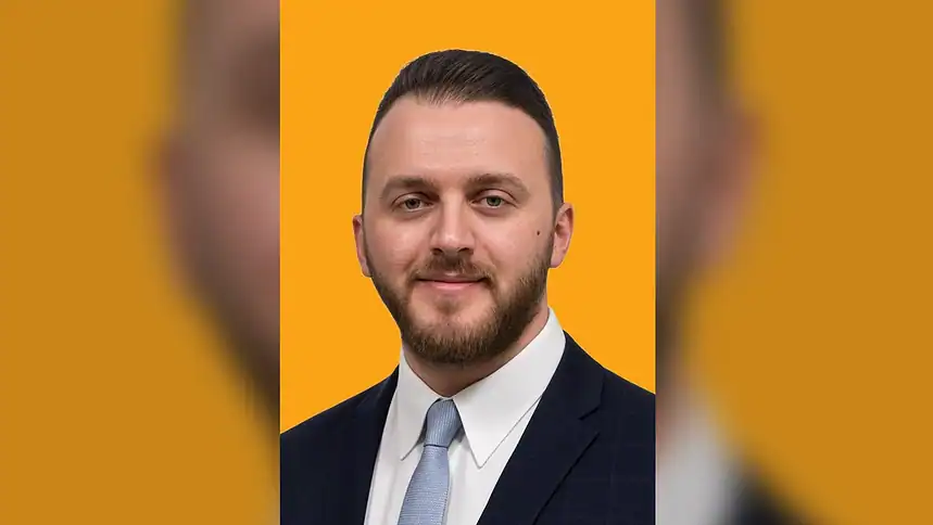 Üsküdar'da 3. Kez Seçim: Sarıoğlu Üçüncü Turda Başkan Vekili Oldu