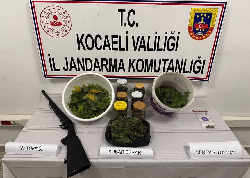 Karamürsel’de Jandarmadan Uyuşturucu Operasyonu: 3,5 Kilo Esrar Ele Geçirildi